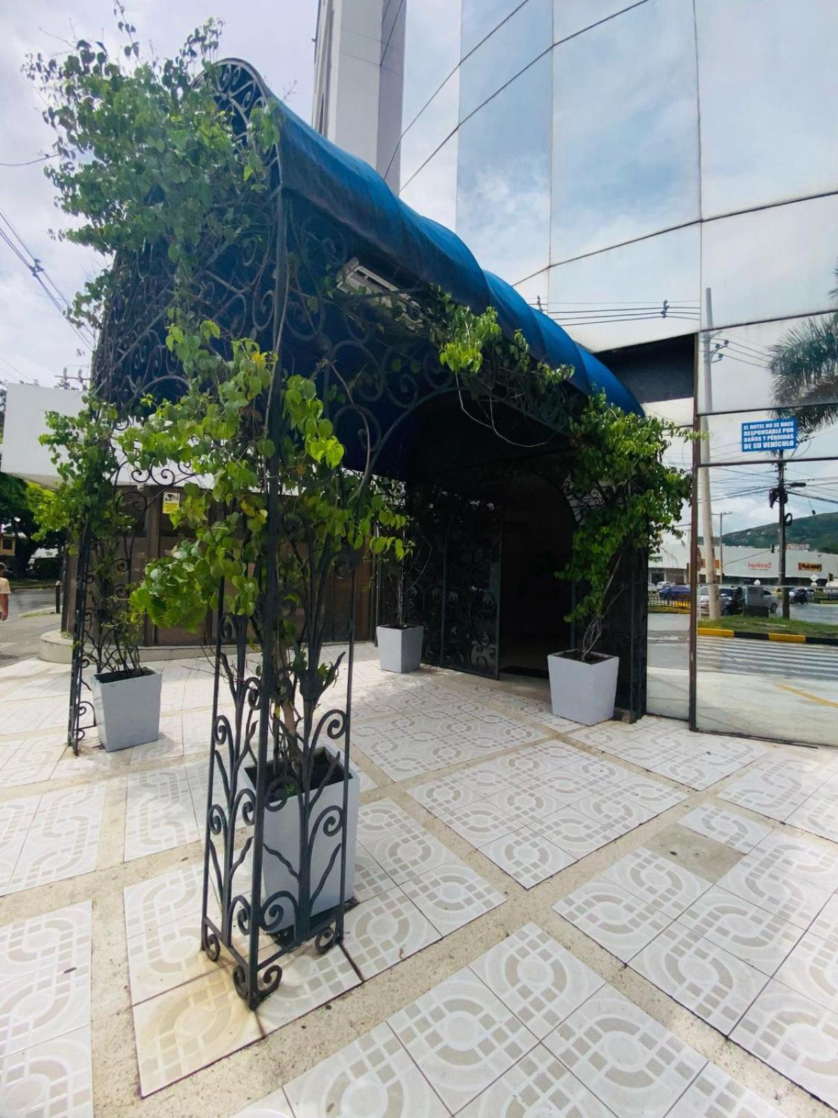 Hotel Metropolis Plaza Cali Luaran gambar